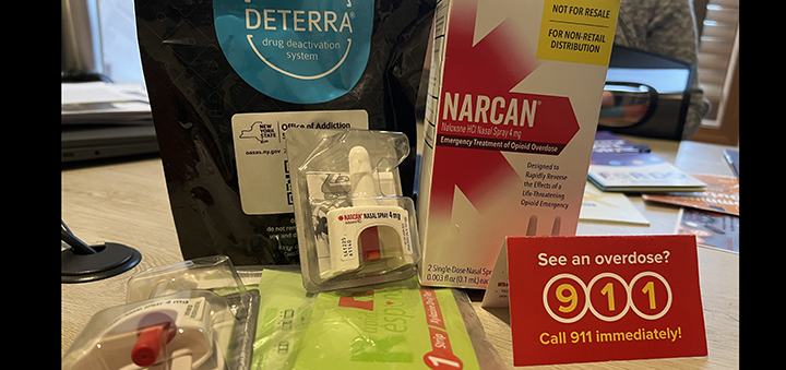 Turning Point Holding Community Outreach And Narcan Training At Guernsey Library